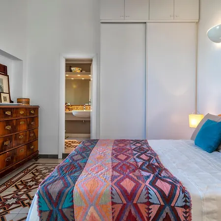 Sardinia Re - Liberty 13 *